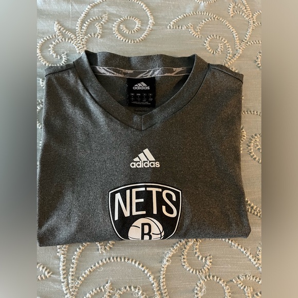 🌺 Adidas Men NETS Gray Jersey - Size L - Picture 10 of 10